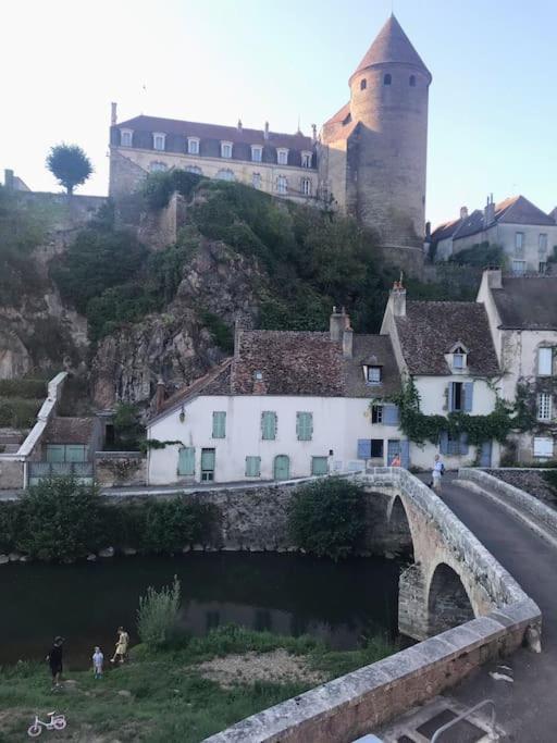 Grande Maison A Semur En Plein Coeur Historique Esterno foto